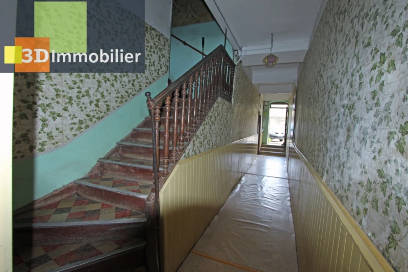 DEGAGEMENT ET ACCES ETAGE 1