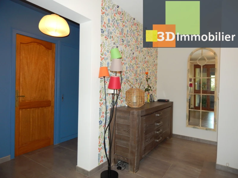 MEZZANINE 28 M²