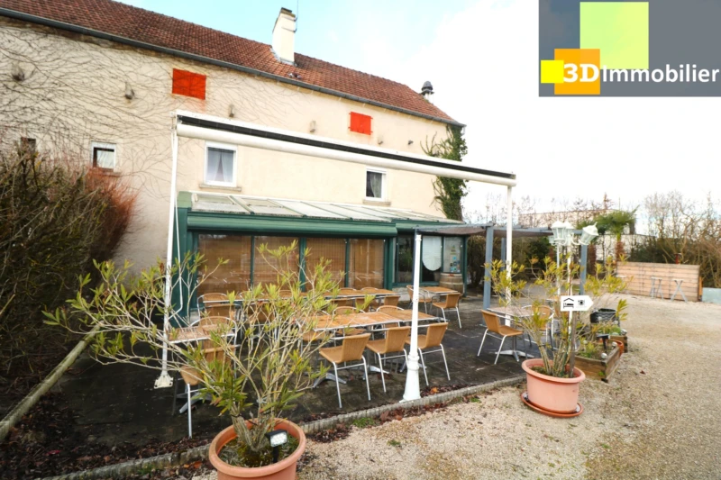 TERRASSE COTE COUR