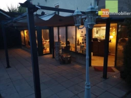 VUE TERRASSE LE SOIR