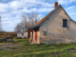 MAISON À VENDRE ENVIRON 100 m²