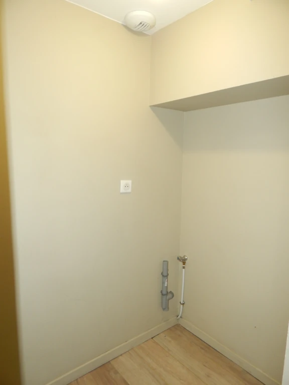 SALLE DE DOUCHE 5.90 M²