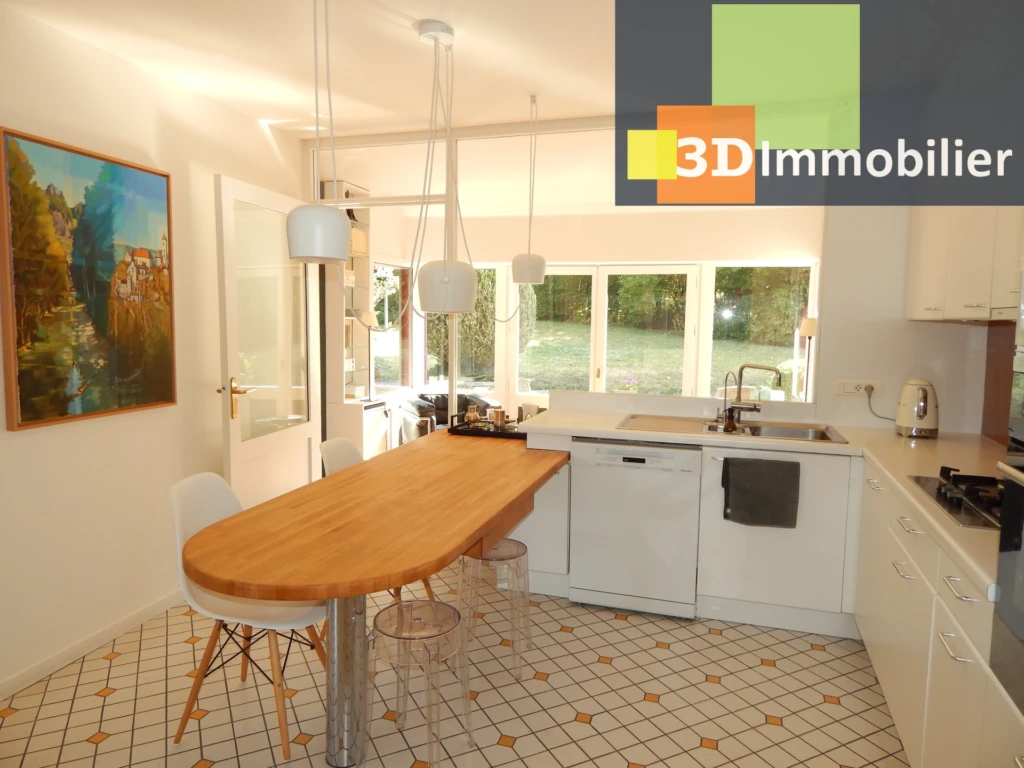 CUISINE ÉQUIPÉE 15 M²