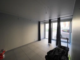Deuxième pièce au rez de chaussée +- 20 m2