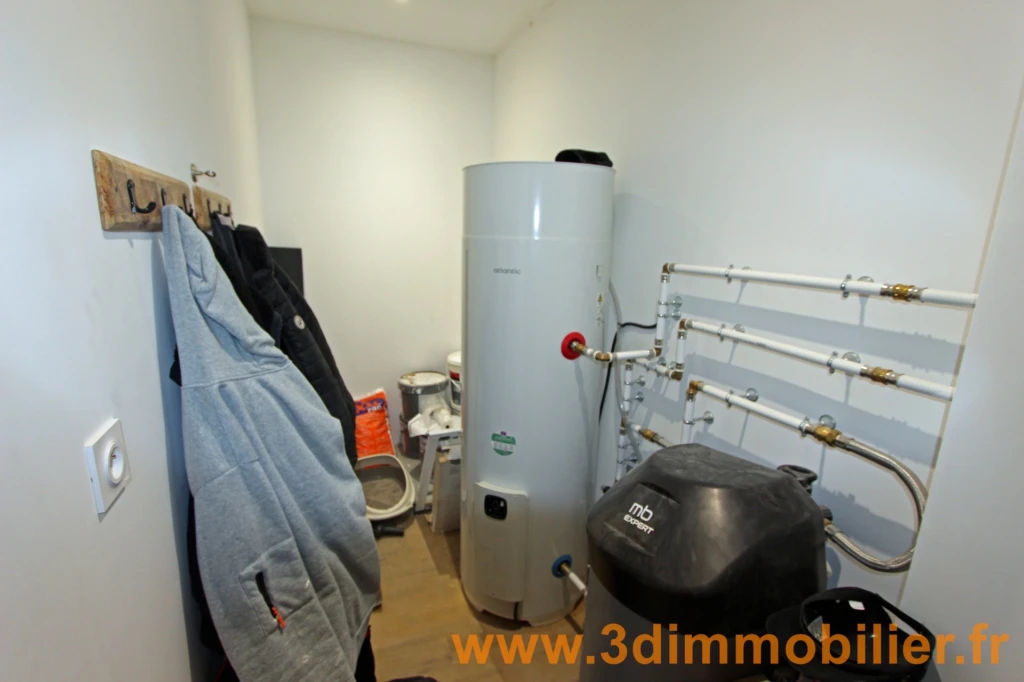 GARAGE 44 m²