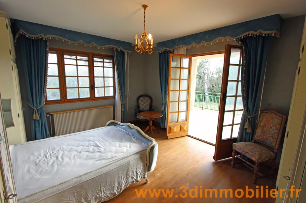ETAGE 1 : CHAMBRE 2