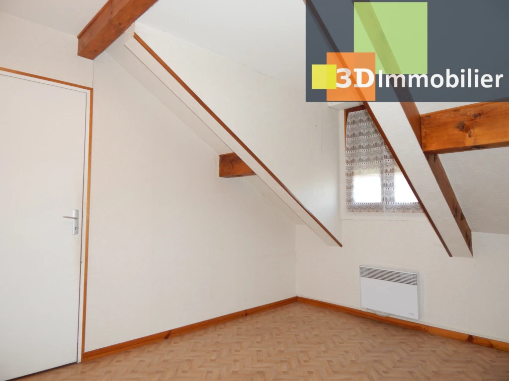 CHAMBRE 16 M²