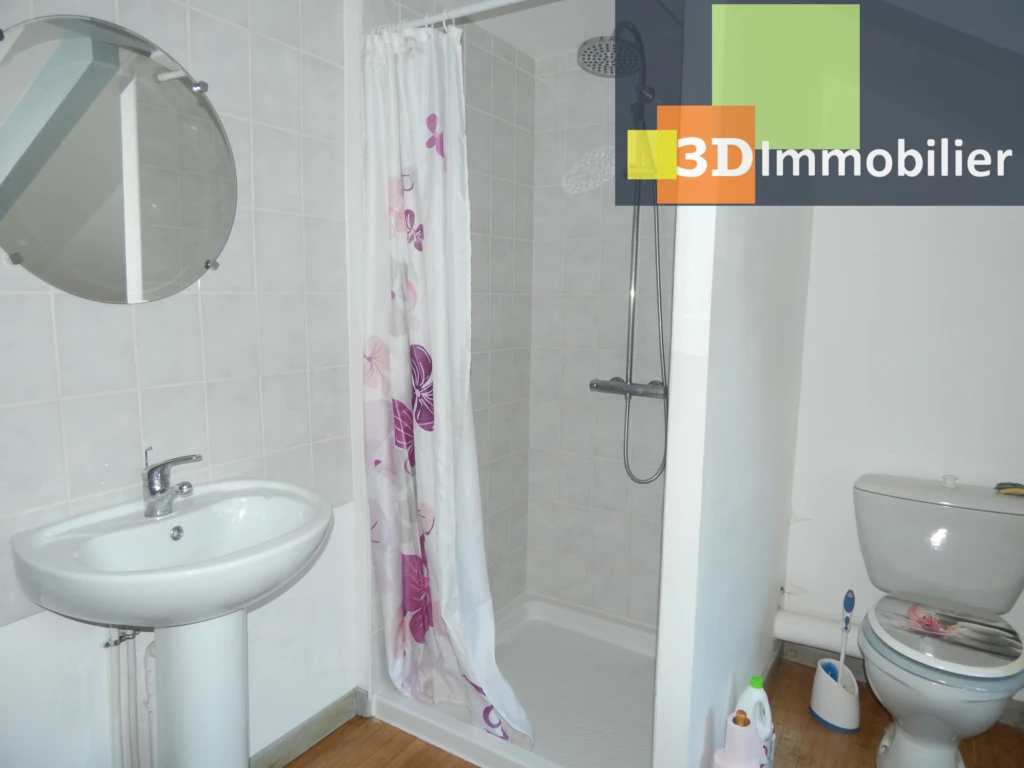 CHAMBRE 16 M²