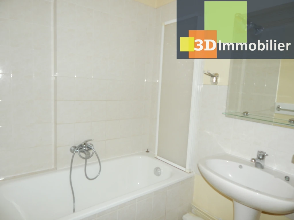 SALLE DE DOUCHE ÉTAGE 7 M²