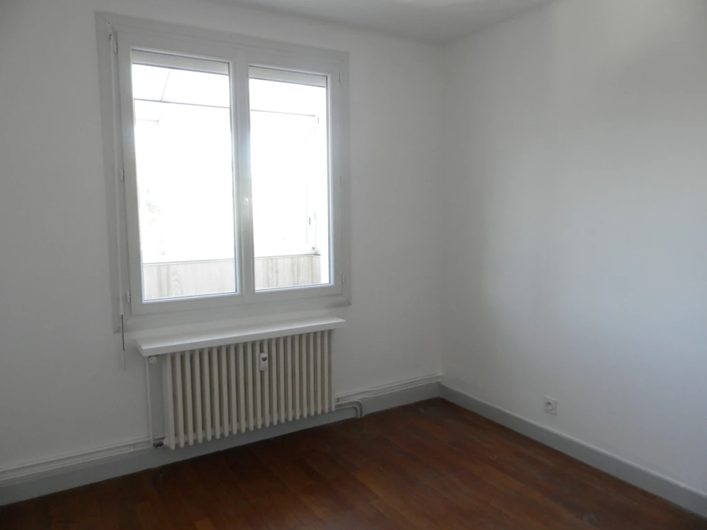 CHAMBRE 13.50 M²