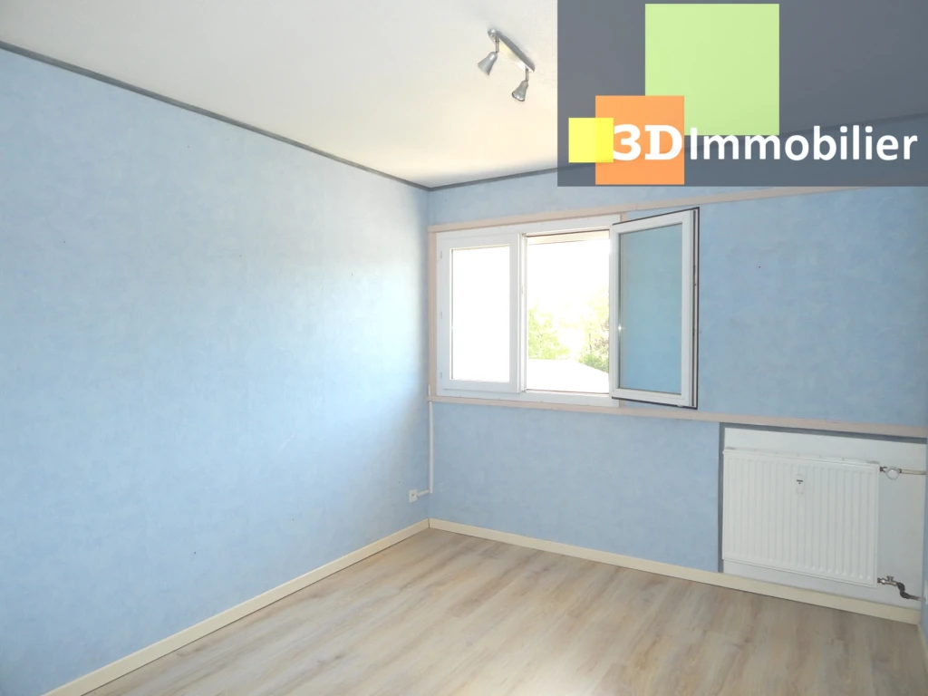 SALON 16 M²