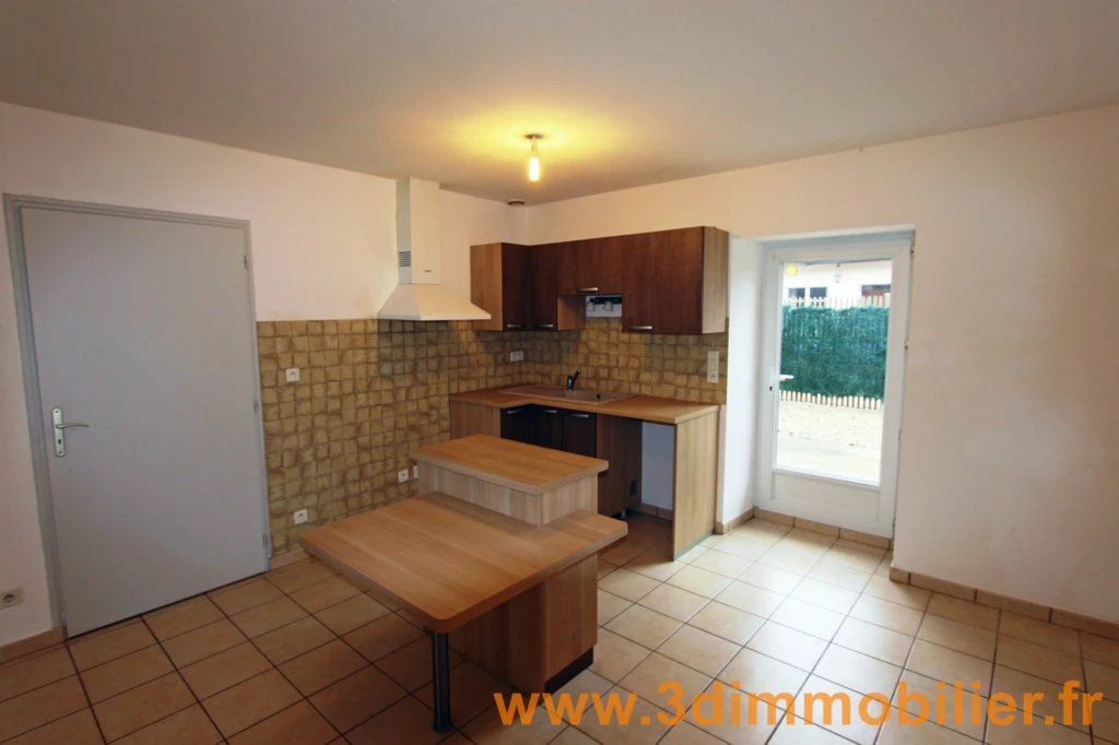 DEGAGEMENT ETAGE