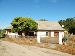 MAISON À VENDRE ENVIRON 118 M²
