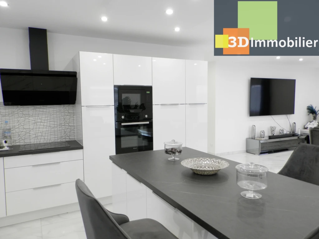 CUISINE AMÉRICAINE ÉQUIPÉE 19 m²