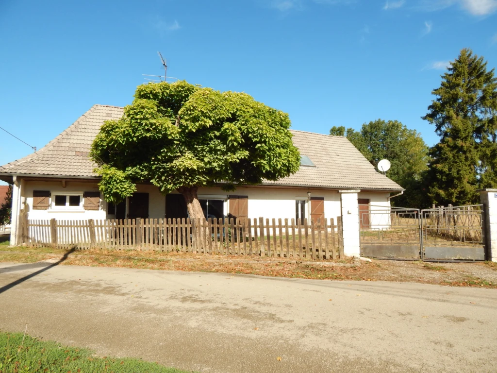 MAISON À VENDRE ENVIRON 118 M²