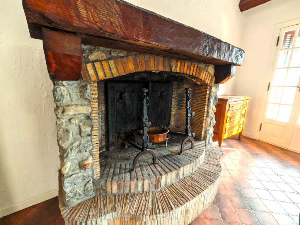 Photo 5