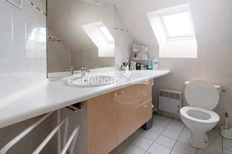 Deuxième chambre à l'étage (8.65 m2)