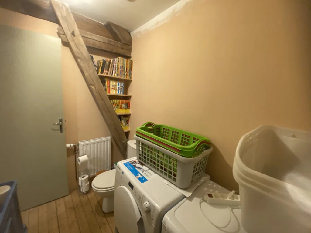 Photo 18