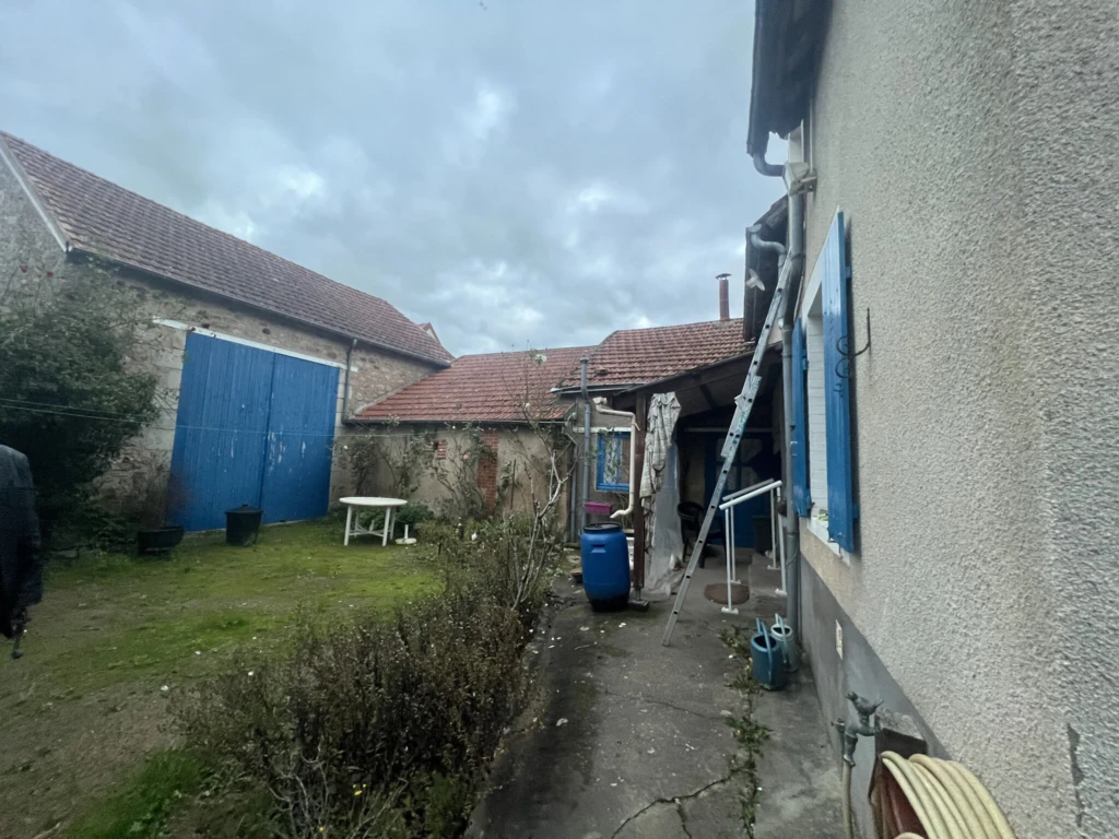 Photo 12