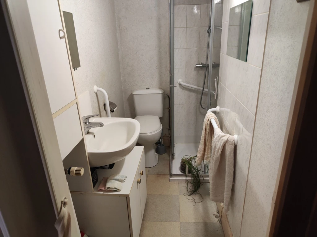 Photo 8