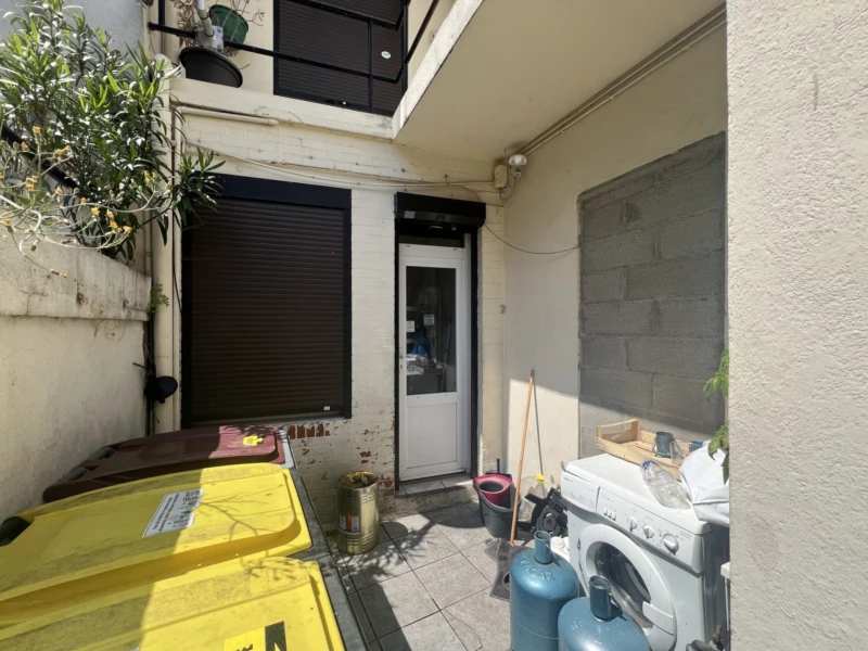 Photo 12