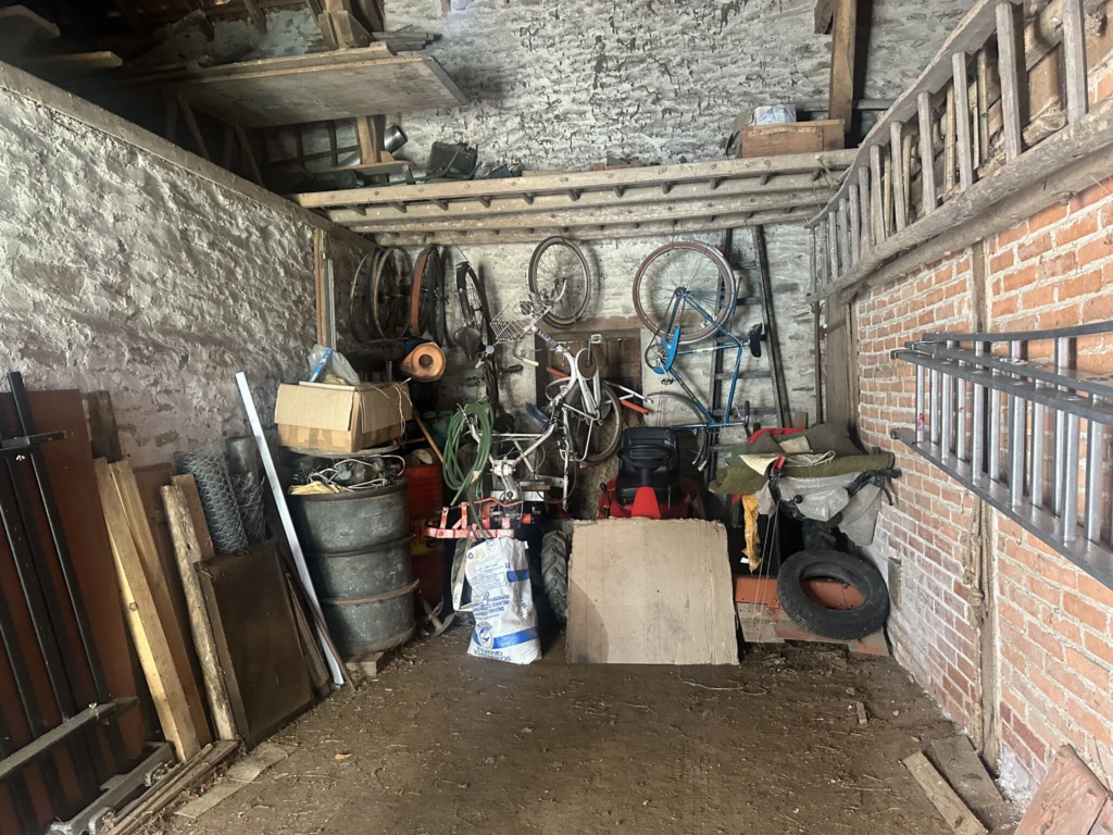 Photo 16