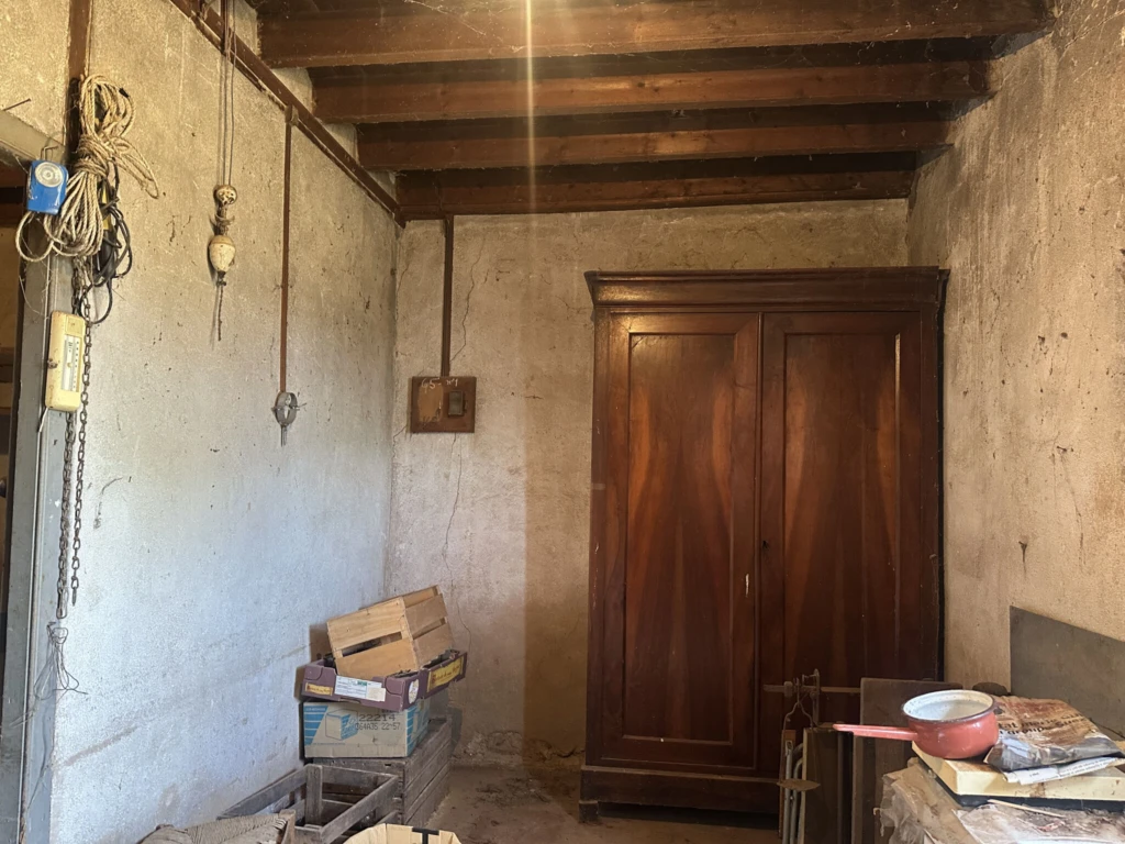 Photo 25
