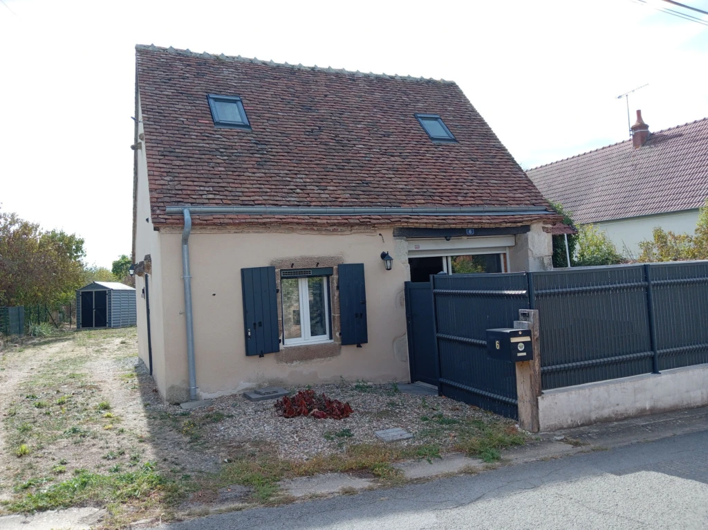 Photo 1