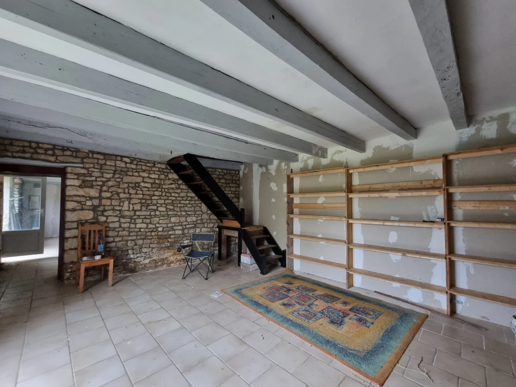Photo 6