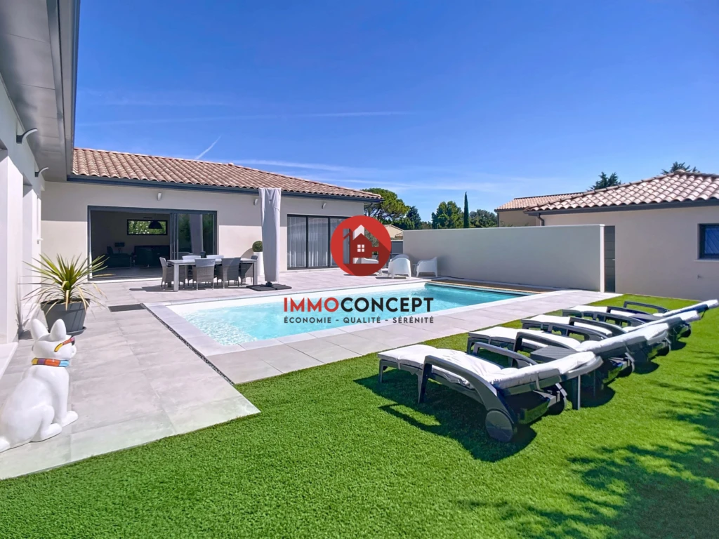 Double garage