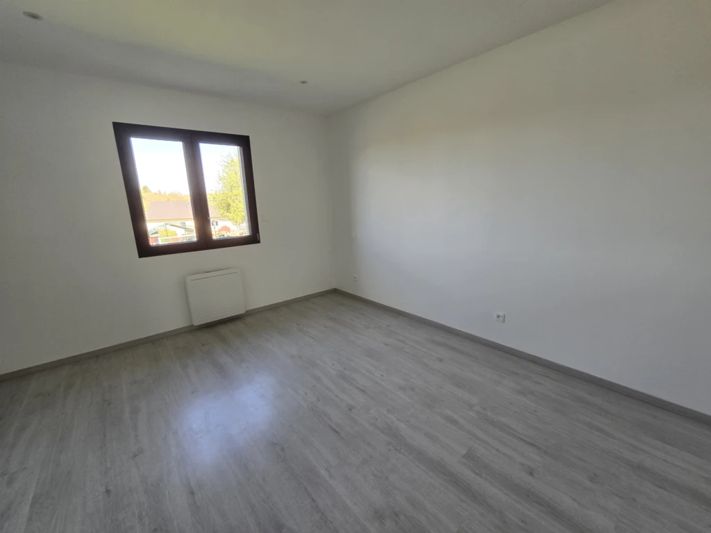 Chambre 3 avec sdd