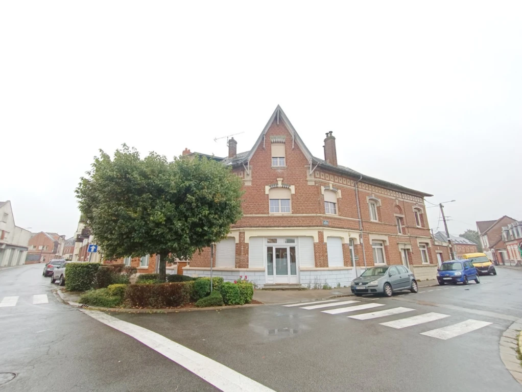Immeuble de rapport 6 logements Albert 80 1