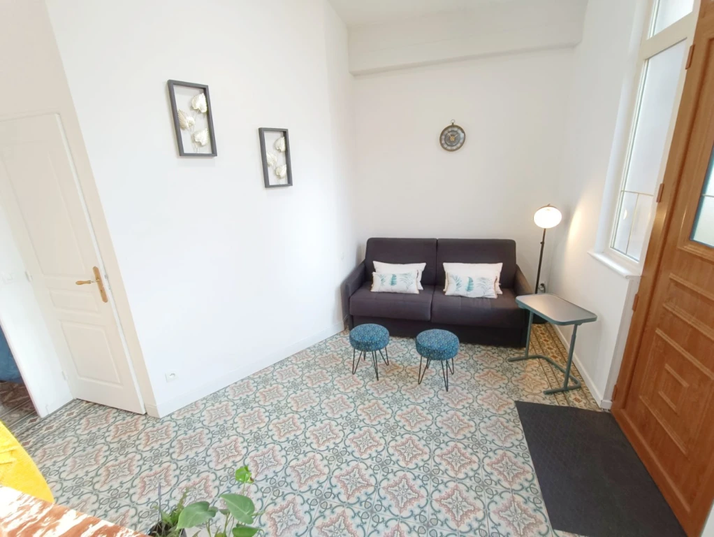 Immeuble de rapport 6 logements Albert 80 17