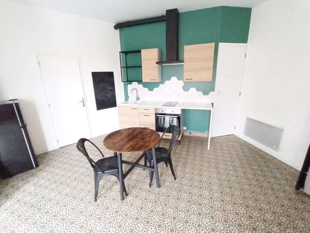 Immeuble de rapport 6 logements Albert 80 8