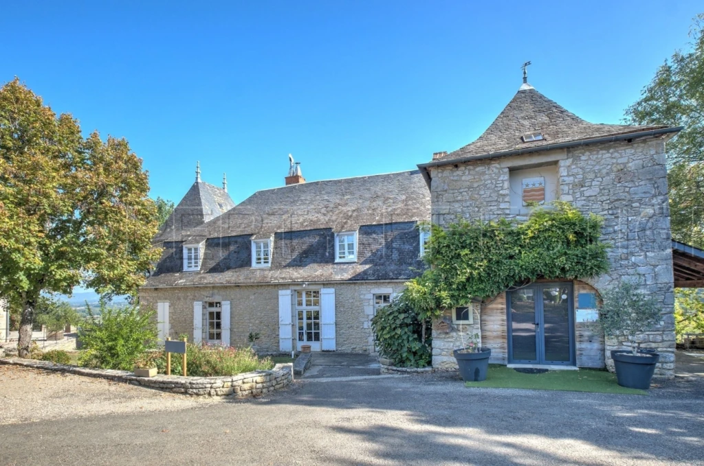 SUD-OUEST MANOIR 7 HA GÎTES MARIAGES 14