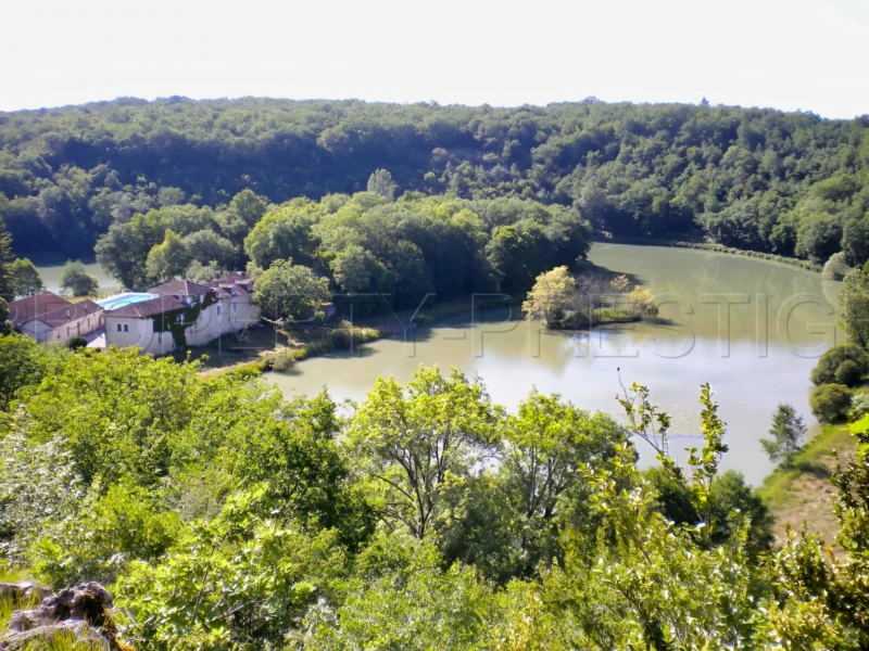 PERIGORD VERT PROPRIETE XIXème 88 HA ETANGS RIVIERE 3