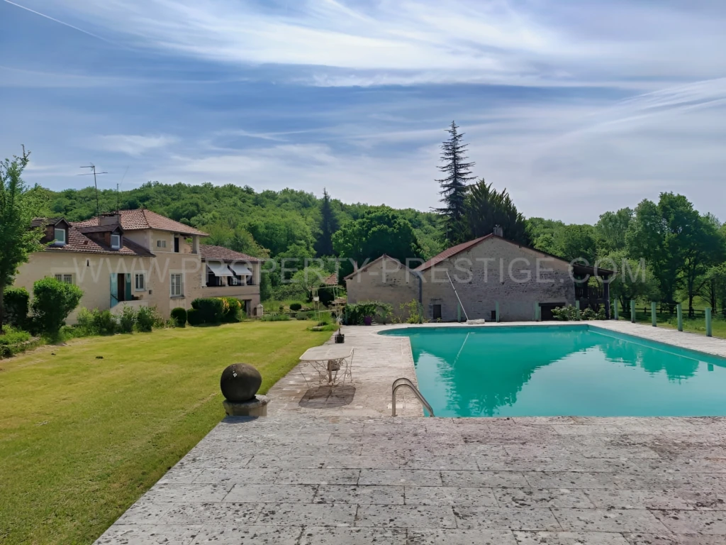 PERIGORD VERT PROPRIETE XIXème 88 HA ETANGS RIVIERE 5