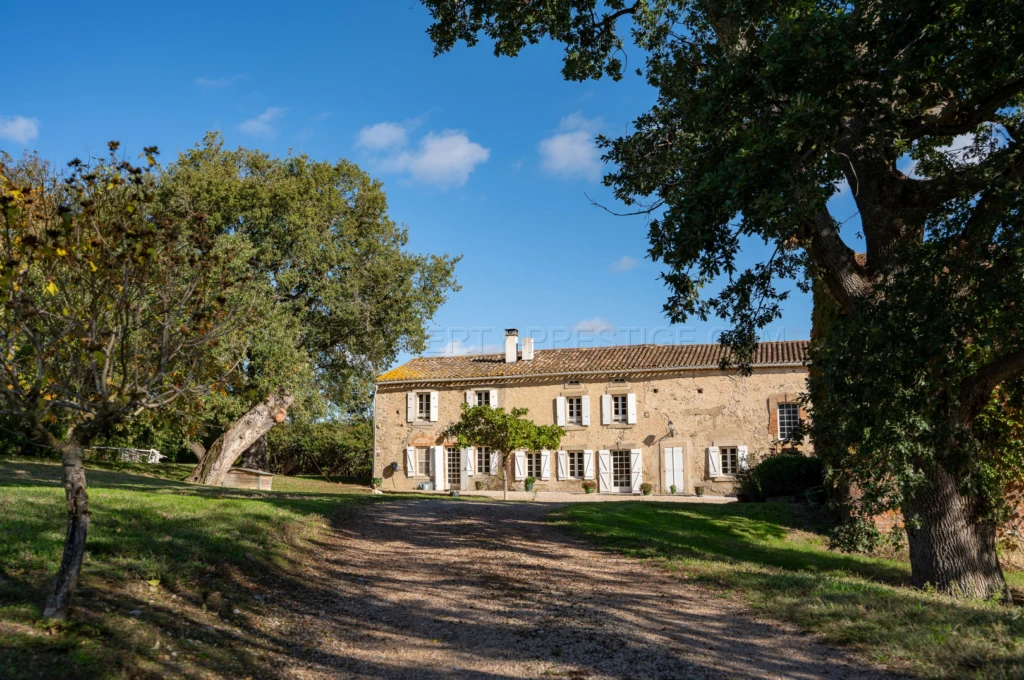 CARCASSONNE PROPRIETE 33 HA RUISSEAU 1