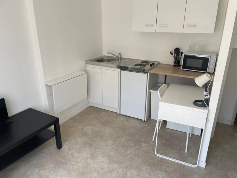 Studio T1 de 17m2 meublé idéal étudiant 9