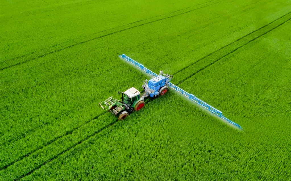 GERS EXPLOITATION AGRICOLE 270 HA IRRIGUES LACS 3