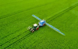 GERS EXPLOITATION AGRICOLE 270 HA IRRIGUES LACS 3