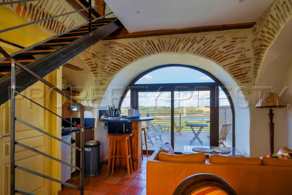 AUDE DOMAINE EVENEMENTIEL MARIAGES LAC 6,5 HA 16