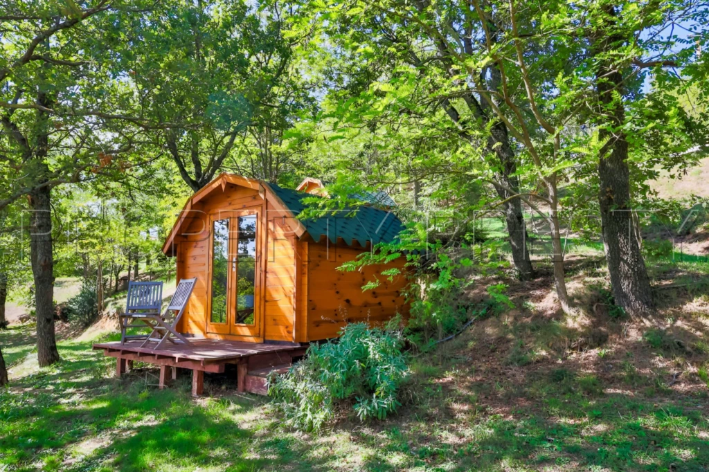 AUDE DOMAINE EVENEMENTIEL MARIAGES LAC 6,5 HA 18