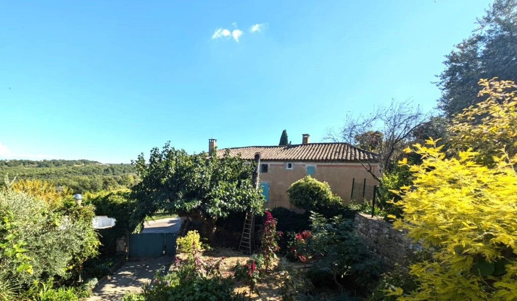 Entre Gard et Ardèche, maison avec jardin 6