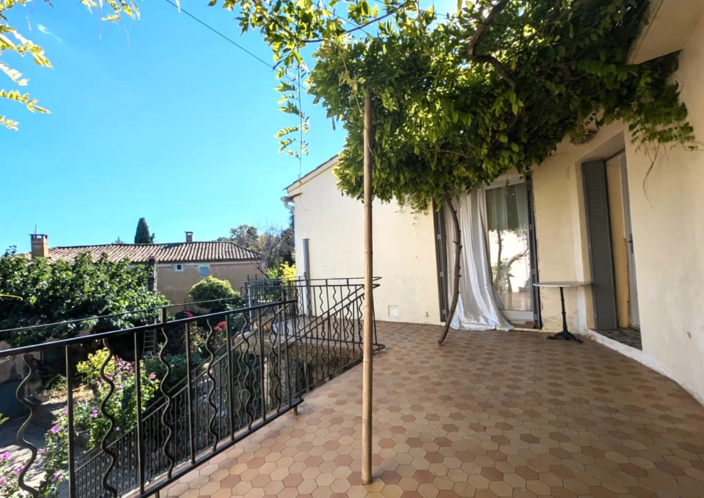 Entre Gard et Ardèche, maison avec jardin 7