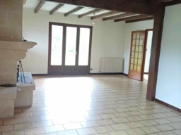 Maison familiale sur un jardin de 900m² 2
