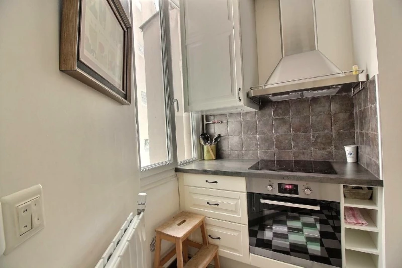 Location Appartement Meublé - 3 pièces - 70m² - St Lazare (loyer tout inclus) 11