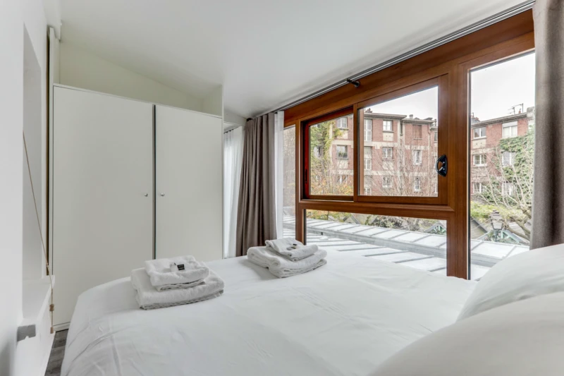 Montmartre - Tertre 1 BD (loyer tout inclus) 18