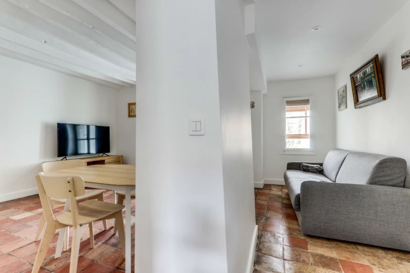Montmartre - Tertre 1 BD (loyer tout inclus) 7