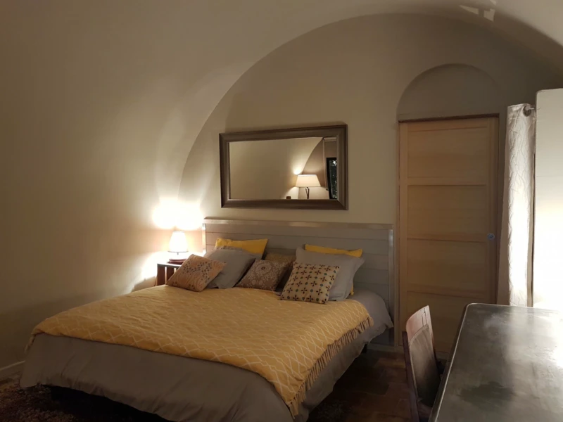 Bastide en Provence (loyer tout inclus) 4